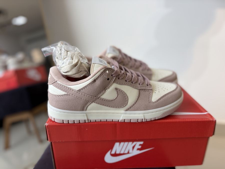 Tênis Nike Dunk Flamingo Off Premium