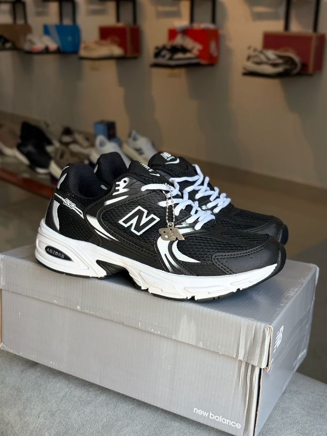 Tênis New Balance 530 Preto/Branco